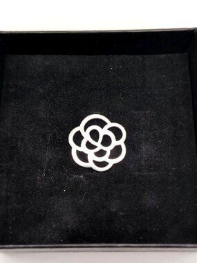 Thomas Sabo Sterling Silver 925 Filigree Flower Charm 2g 3/4" Germany Marked VGC